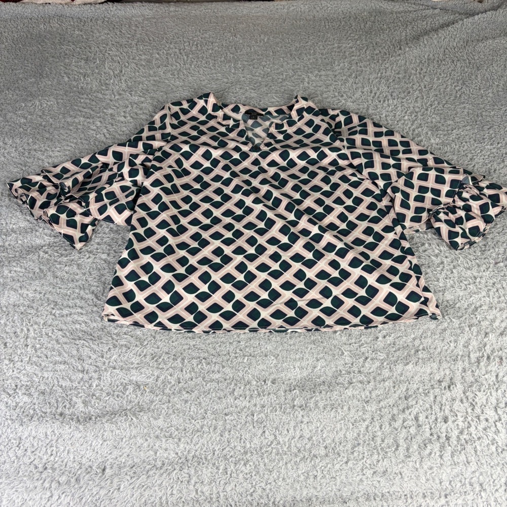 Ann Taylor Factory Petite Pink Green Geometric Ruffle Sleeve V-Neck Blouse SP